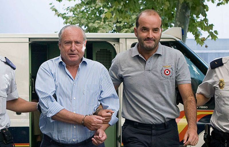 Telediario fin de semana en cuatro minutos - 08/08/09 | Ver