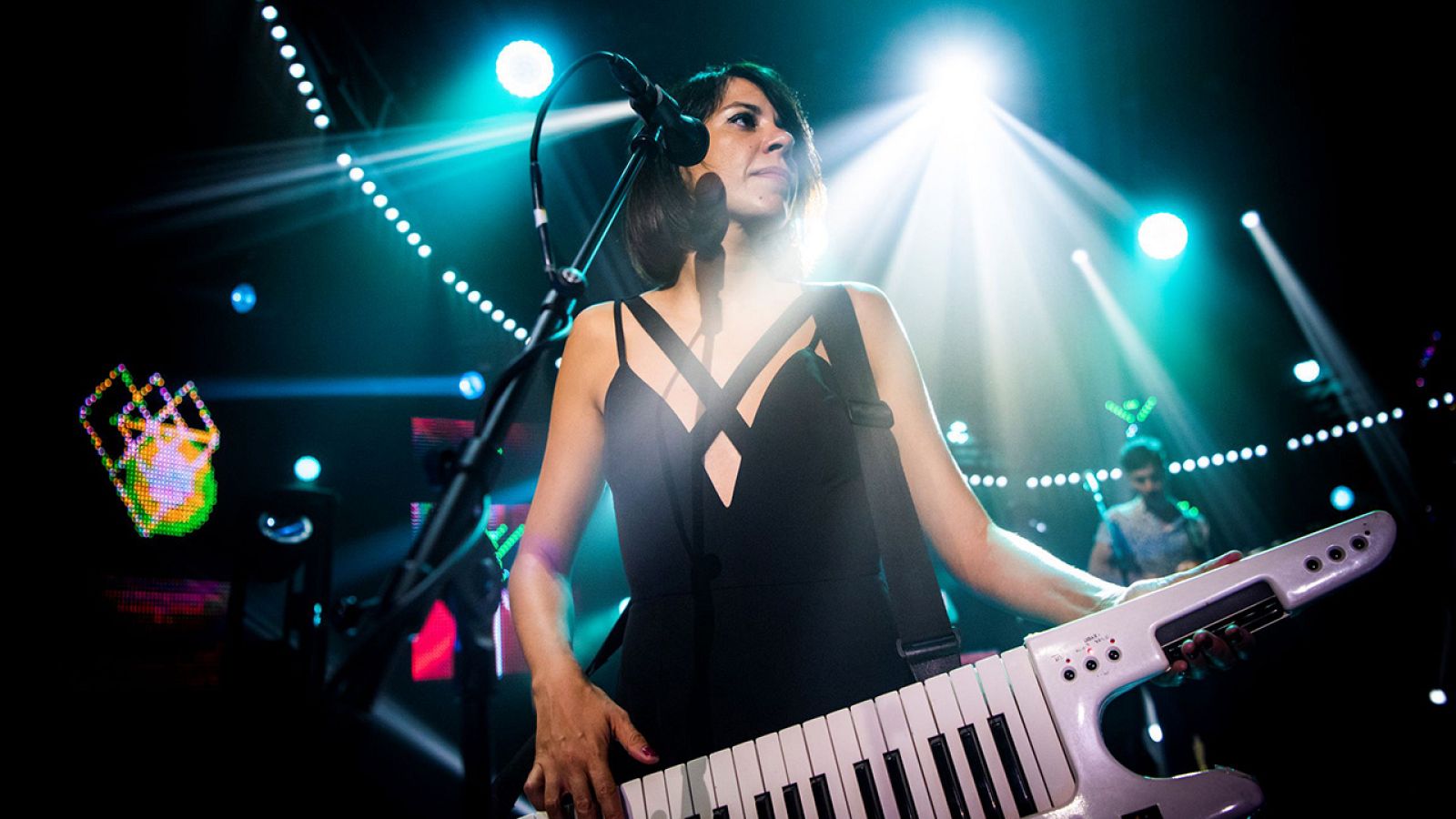 La Hora Musa - DORIAN "Cometas"