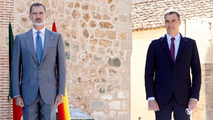 Telediario 1 - Sánchez defiende el pacto constitucional y la monarquía parlamentaria ante la militancia y el Gobierno