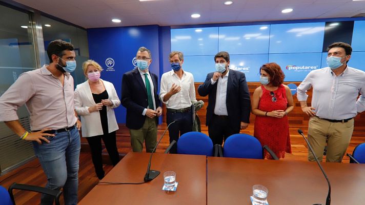 Telediario 1 - Diez alcaldes de ocho partidos pactan un documento contra el acuerdo de Hacienda y la FEMP