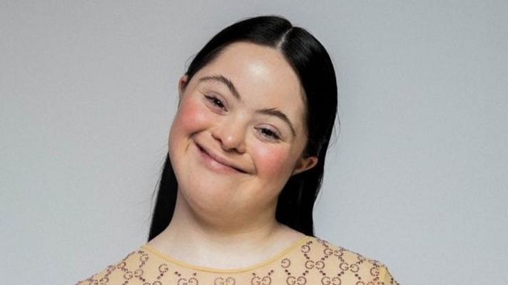 Telediario 1 - Ellie Goldstein, modelo con síndrome de Down, todo un ejemplo de superación