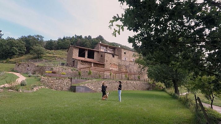 Aquí la Tierra - Aprendemos a hacer torrijas de leche de cabra en la Masía Ma