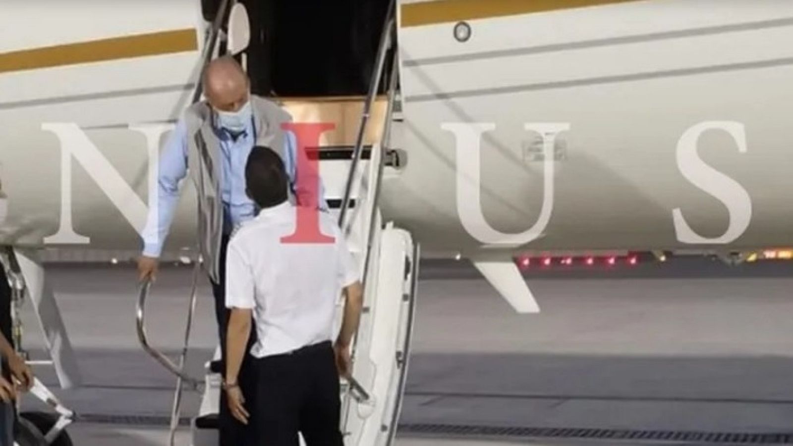 Un diario digital muestra una foto del rey emérito llegando a Abu Dabi