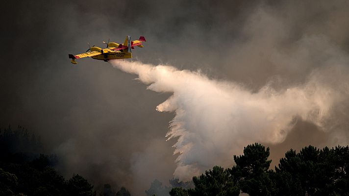 Telediario 1 - Un muerto al estrellarse un hidroavión portugués que trabajaba en las labores de extinción del fuego en el Parque del Gerês-Xurês
