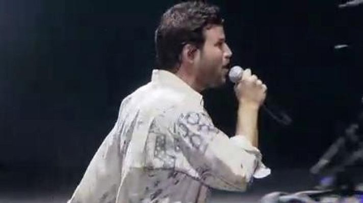 Telediario 1 - Polémica en las redes por un concierto de Taburete sin mascarillas ni distancia ni seguridad