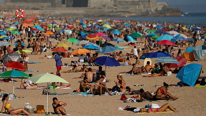 Telediario 1 - El sector turístico portugués intenta resistir el verano ante la menor llegada de extranjeros