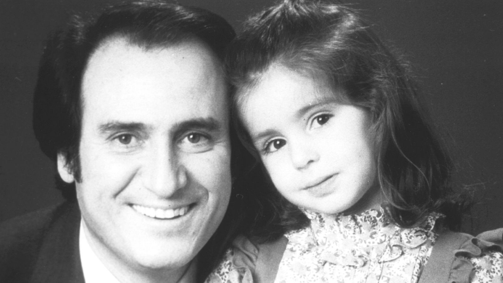 Manolo Escobar y su hija Vanessa, una adopción con polémica