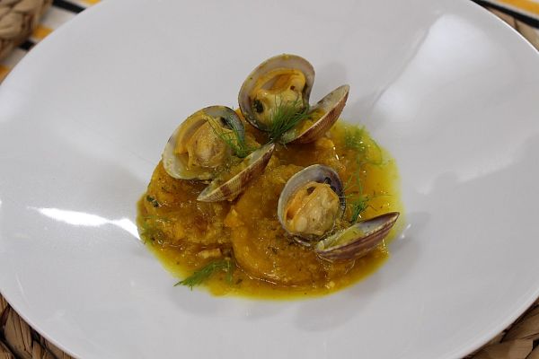 RTVE Cocina - Patatas a la importancia con almejas