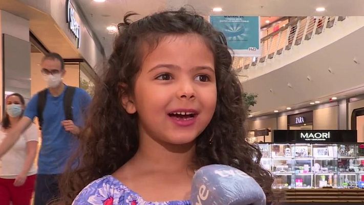 Telediario 1 - Con la pandemia los niños quieren ser sanitarios, policías o bomberos