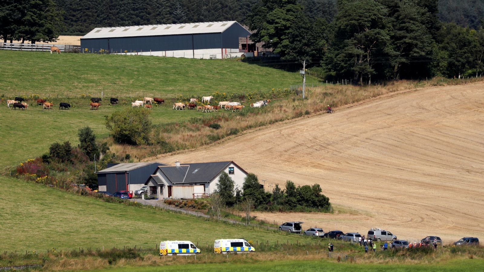 Al menos un muerto y varios heridos en un accidente de tren en Escocia