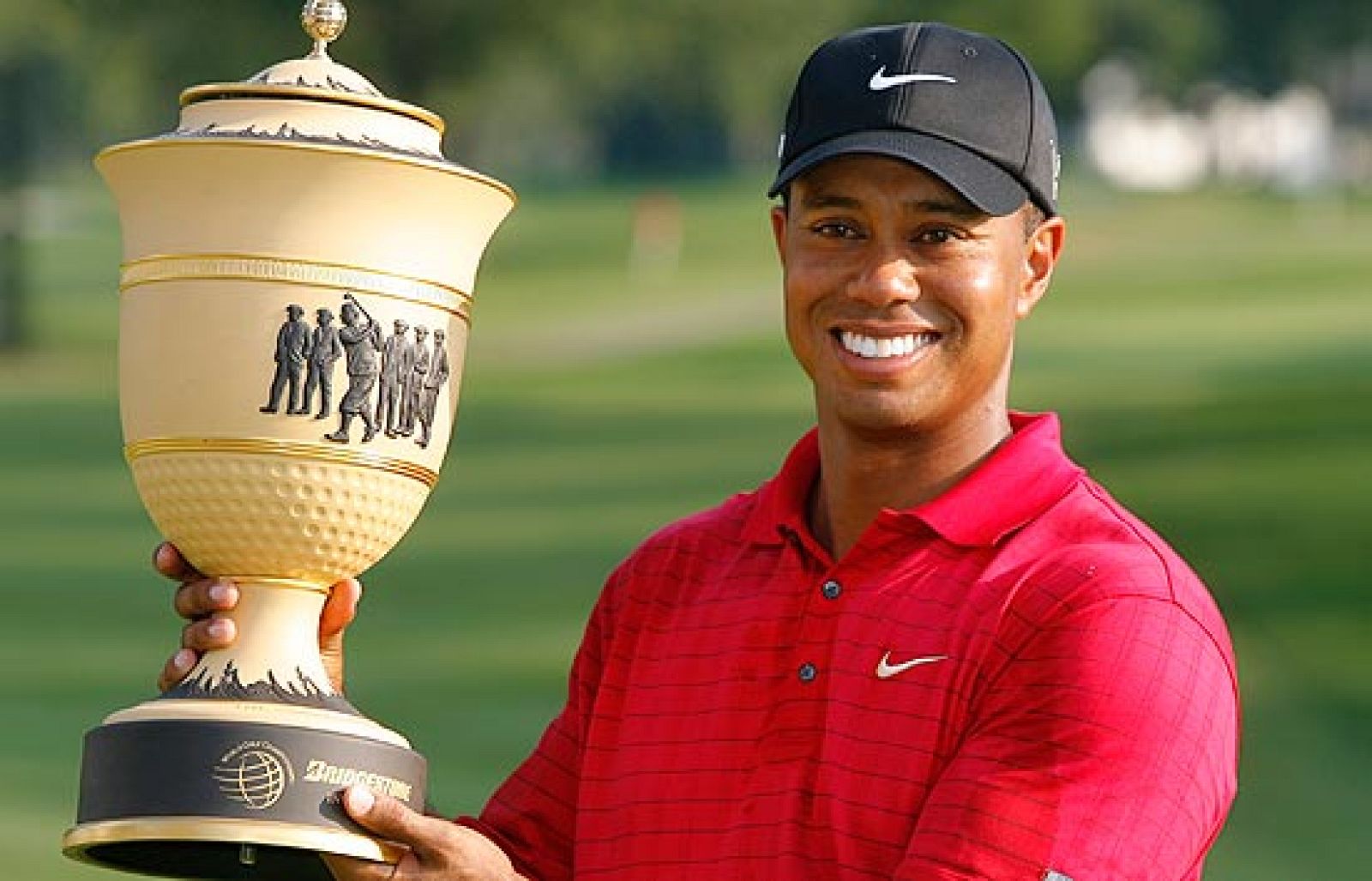 Tiger Woods ha conquistado su séptimo Bridgestone Invitational. El mejor español ha sido Miguel Ángel Jiménez, que acabó en sexto lugar.