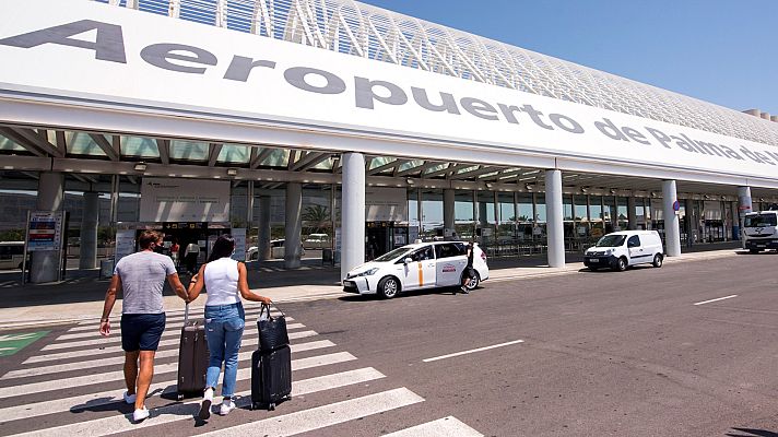 Telediario 1 - Alemania considera España como "zona de riesgo" por coronavirus, salvo las Islas Canarias