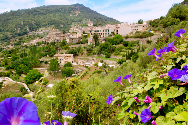 España Directo - Conocemos las tradiciones de Mallorca con La Paca