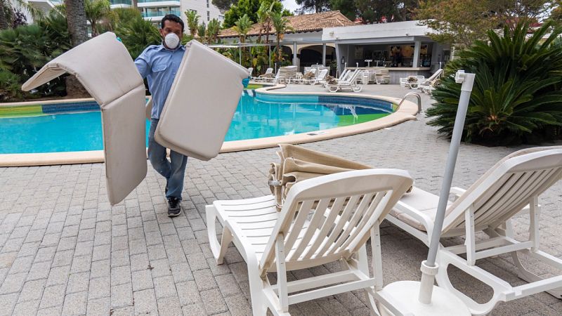 Aumentan las reservas hoteleras de última hora y las cancelaciones por la crisis del coronavirus | Ver