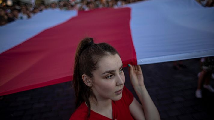 Informativo 24h - El presidente Lukashenko minimiza las protestas y la líder exiliada de la oposición, Tijanóvskaya, exige repetir las elecciones