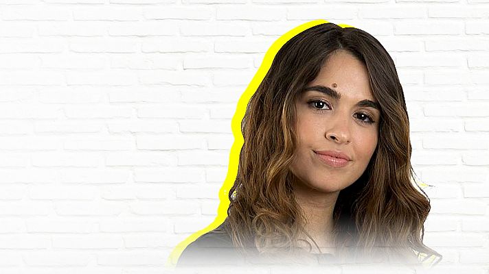 Playztrends - Preguntas Random con Anaju