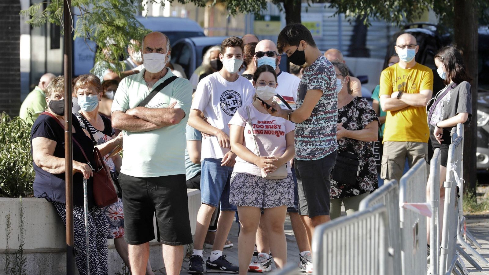 Tests masivos y aleatorios para detectar asintomáticos