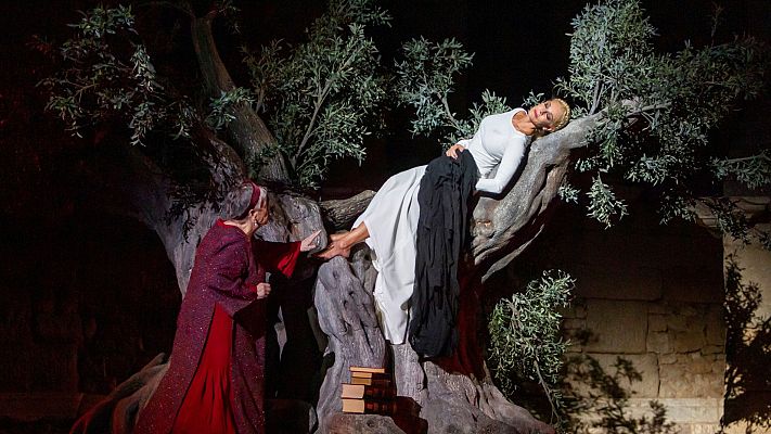 Telediario 1 - Belén Rueda debuta en Mérida con 'Penélope'