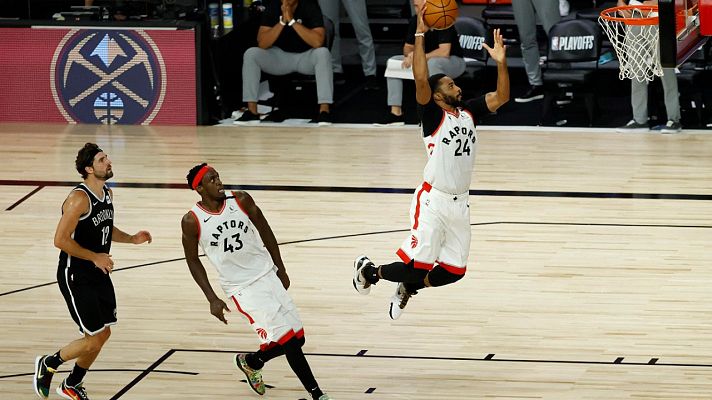 Telediario 1 - Victorias de Toronto y Dallas en los playoffs de la NBA