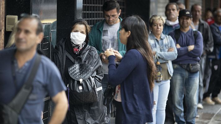 Telediario 1 - Miles de hogares esperan la llegada del ingreso mínimo vital