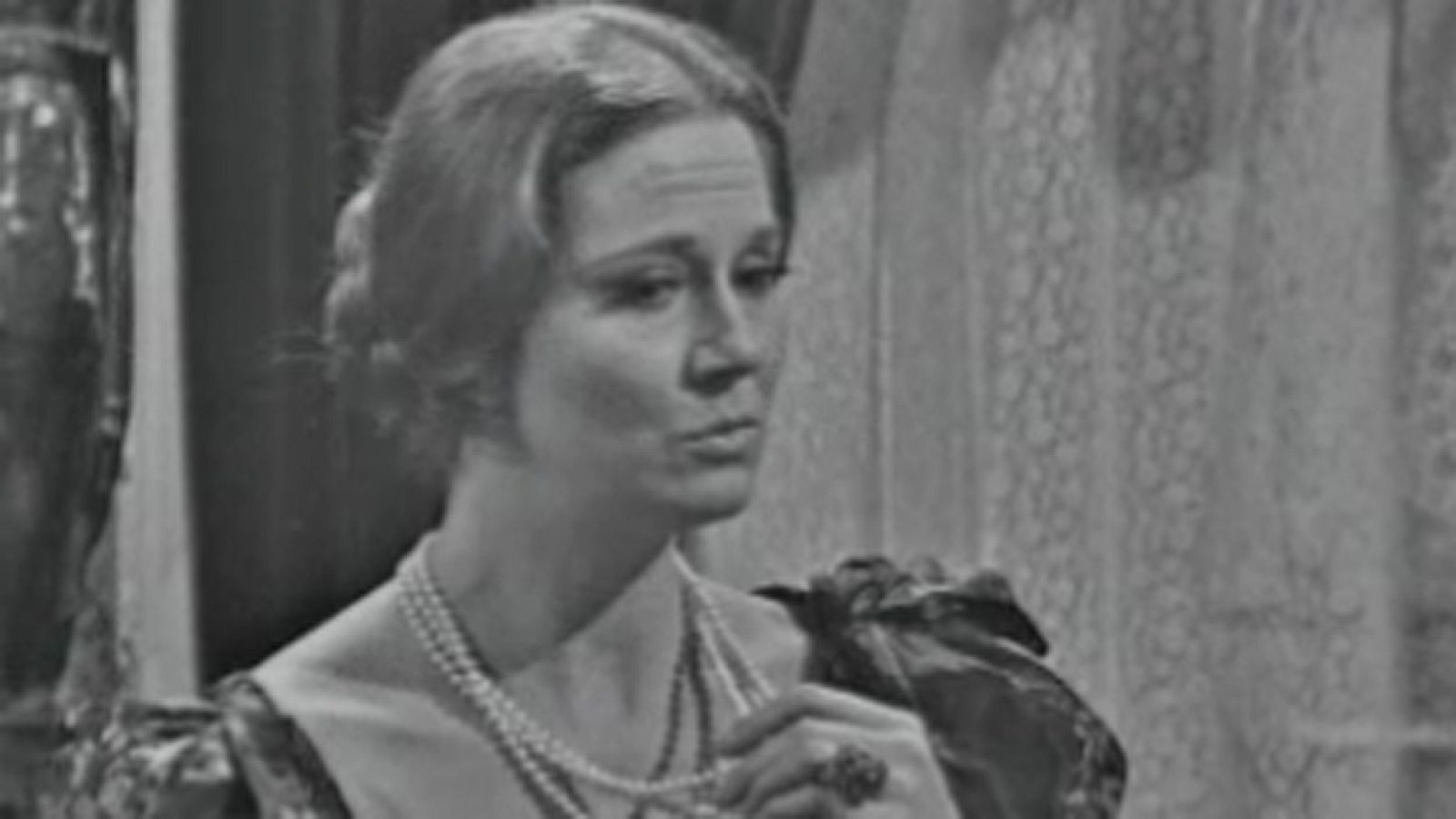 Eugenia de Montijo - Capítulo 1 - Eugenia de Montijo | Ver