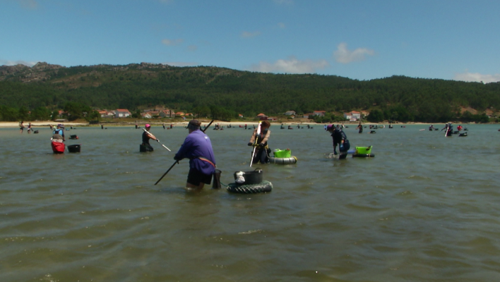 Aquí la Tierra - La marea baja y las mariscadoras gallegas