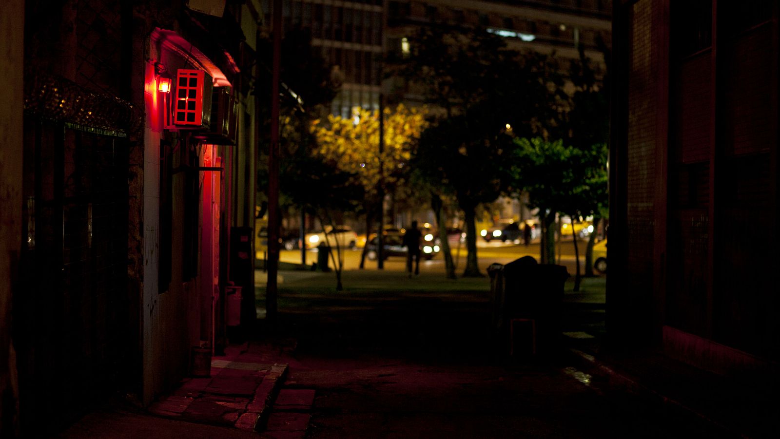 Castilla-La Mancha, Cataluña y el País Vasco cierran los prostíbulos