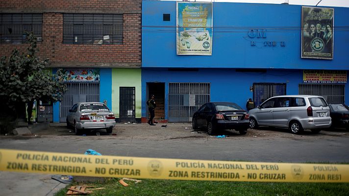 Telediario 1 - 13 muertos por asfixia al intentar huir de una fiesta clandetina en Perú