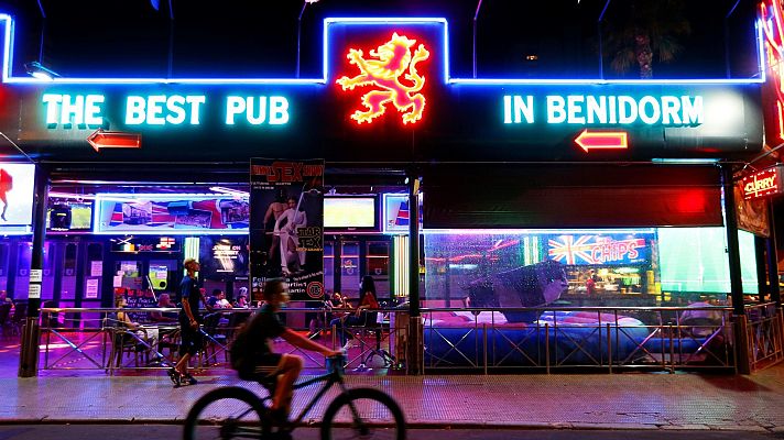 Telediario 1 - La OMT calcula las pérdidas del sector del ocio en un billón de euros y que están en peligro 120 millones de empleos