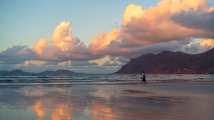 El tiempo - Temperaturas significativamente altas en Canarias y zonas del centro e interior este peninsular