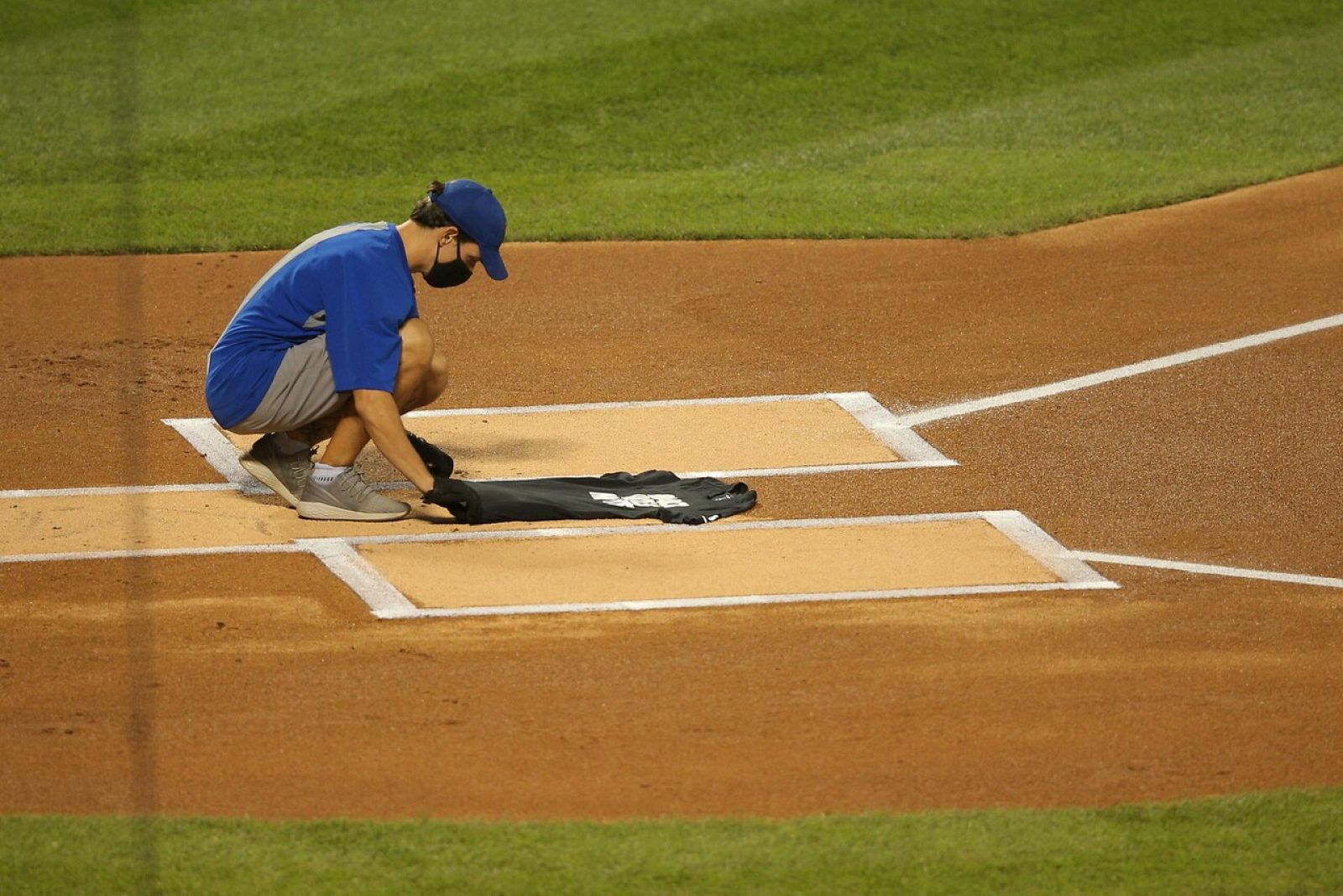 El deporte en EEUU sigue los paso de la NBA contra el racismo | Ver