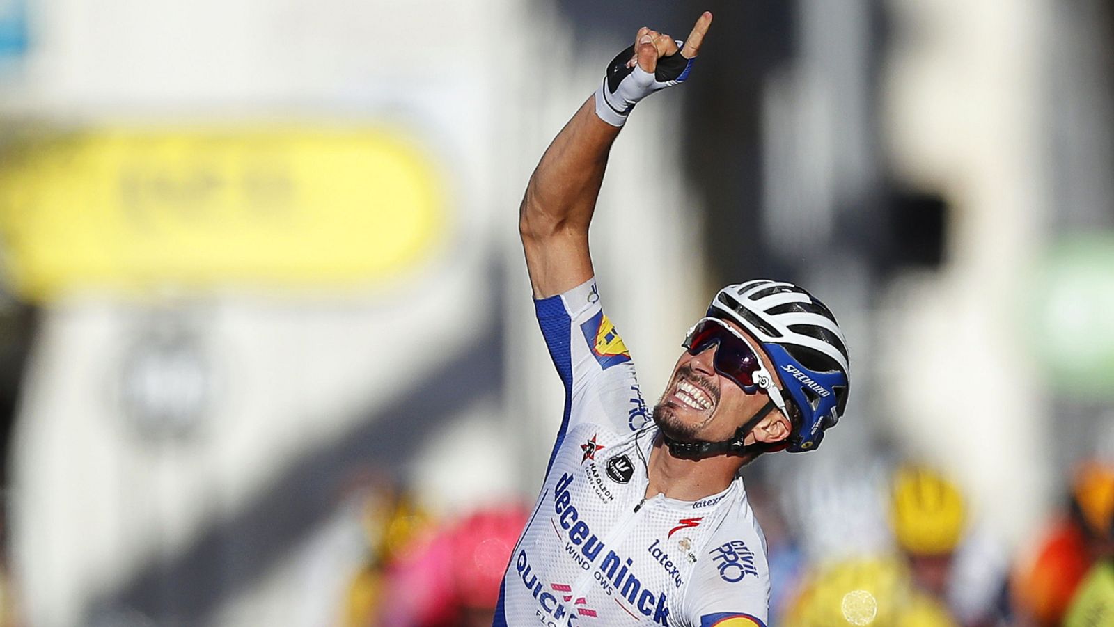 Vídeo | Alaphilippe: "Ha sido un año difícil por la muerte de mi padre"