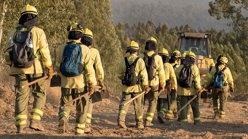 Estabilizado el incendio forestal de Huelva tras quemar más de 12.000 hectáreas | Ver
