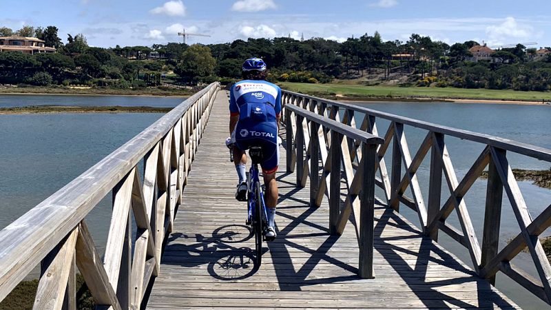Jerome Cousin bikepacking Portugal