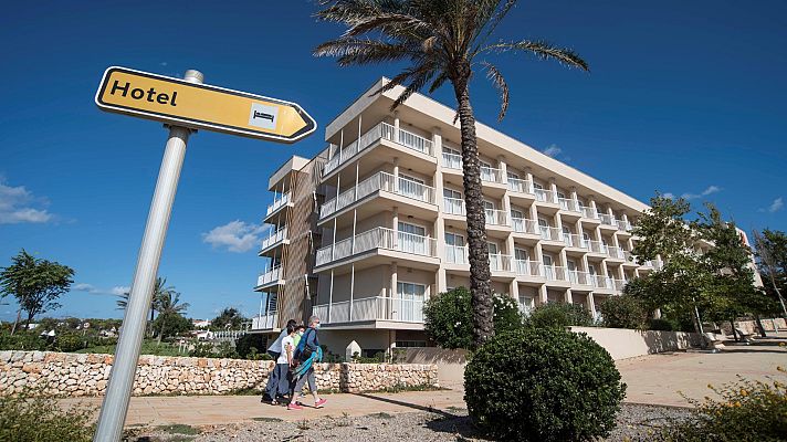 Telediario 1 - Baleares casi dobla la cifra de parados registrada hace un año