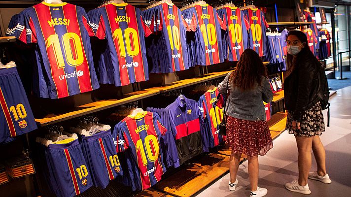 Telediario 1 - Giro en el 'caso Messi': valora la continuidad en el Barça