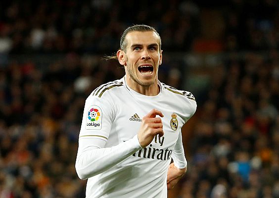 Telediario 1 - Gareth Bale acusa al Madrid de no dejarle marchar