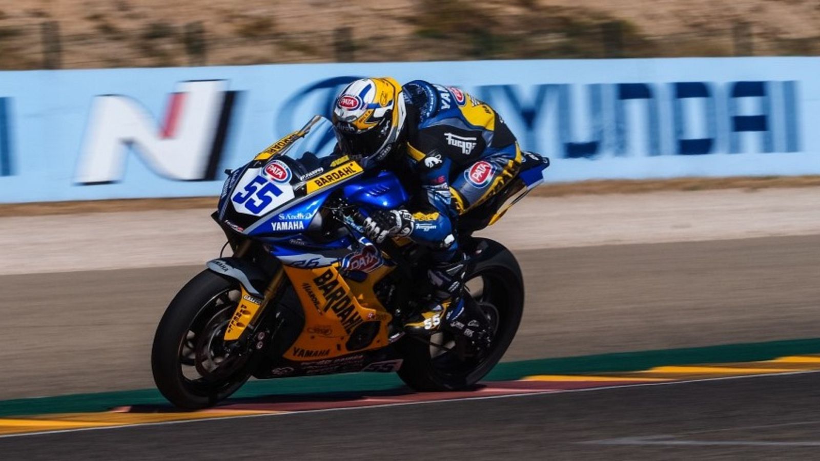 Vídeo: Locatelli suma y sigue, ocho de ocho en Supersport