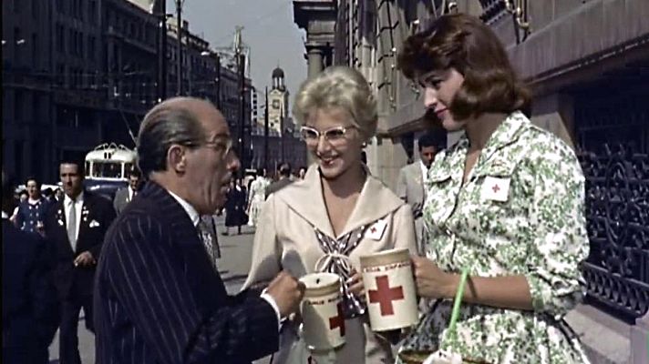 Cine de barrio - Las chicas de La Cruz Roja (presentación)