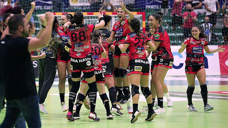 Vídeo: El Rincón Fertilidad Málaga se mete en la final en los penaltis a costa de Liberbank Gijón