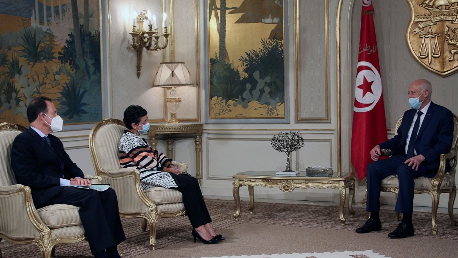 España ofrece al nuevo gobierno de Túnez ayuda contra las mafias migratorias | Ver