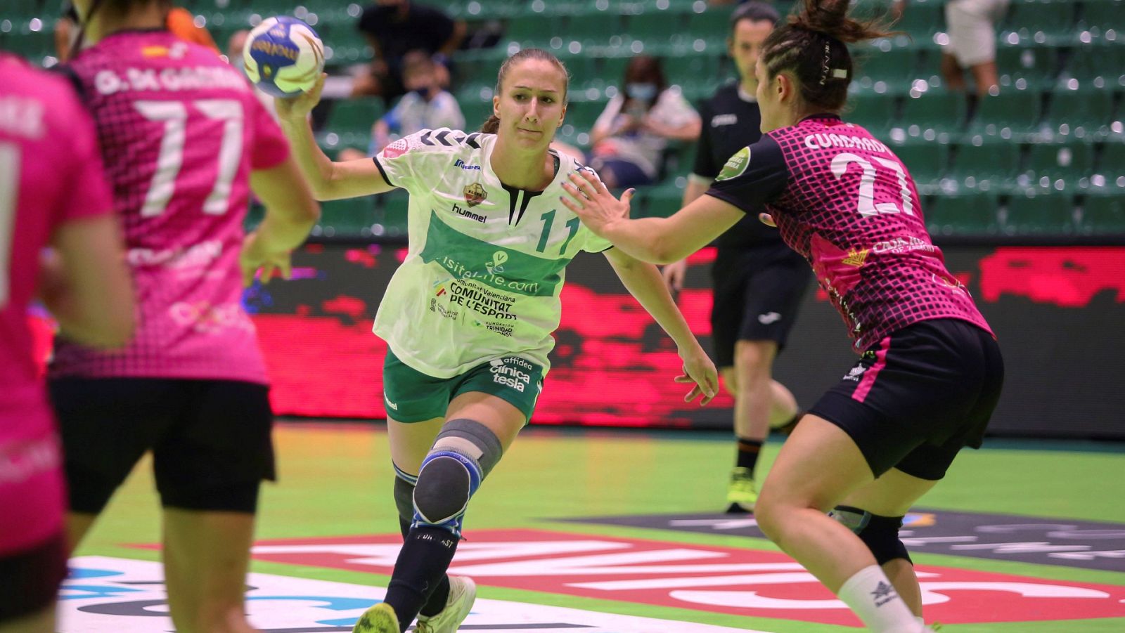 Vídeo: Ivet Musons guía al Elche a la final a costa del Valladolid