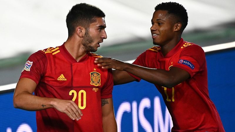 España - Ucrania | Ferrán hace el cuarto de la Roja - UEFA Nations League | Ver