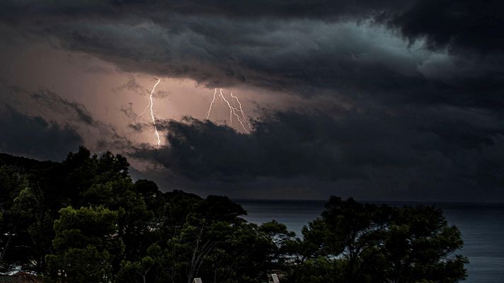 Telediario 1 - La DANA que afecta a las Baleares deja inundaciones en el oeste de Mallorca