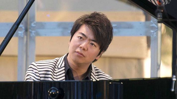 Telediario 1 - El pianista chino Lang Lang presenta su nuevo disco en el que interpreta la obra más complicada de Bach