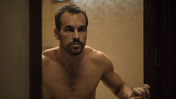 Telediario 1 - Mario Casas nos muestra su cara más siniestra en 'El practicante'