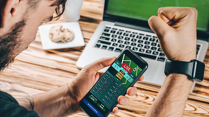 Telediario 1 - Ludópata a los 16 años: "Si no ganaba, no podía dormir"