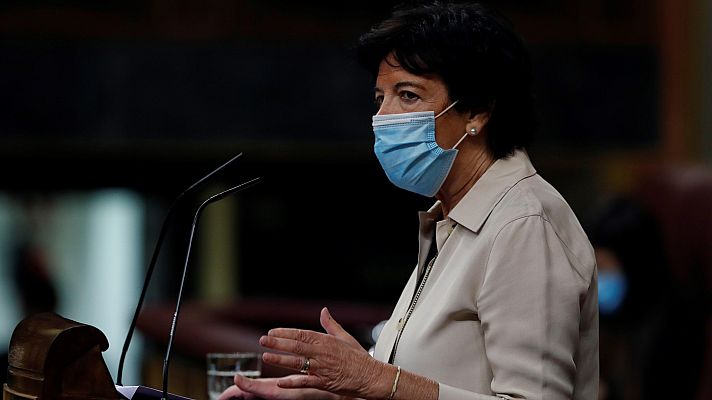 La hora de La 1 - Celaá: "Hemos de decidir mantener la salud de toda la comunidad educativa como prioritaria"