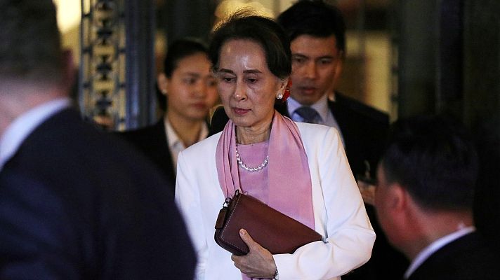 Telediario 1 - La Eurocámara retira el Sájarov a Aung San Suu Kyi
