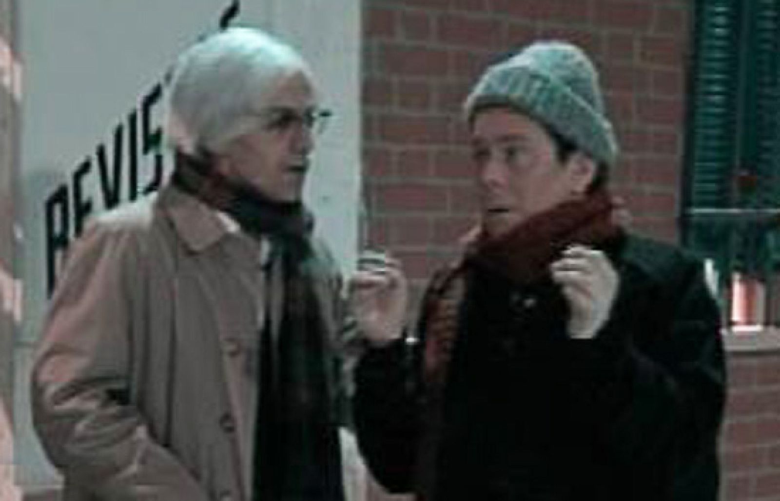 Cruz y Raya - Año Nuevo - Humor en el Archivo de RTVE | Ver